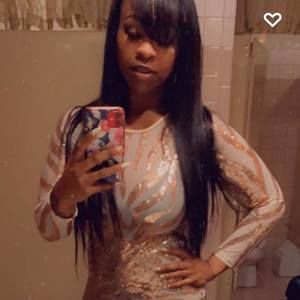 Meet your Posher, Natia